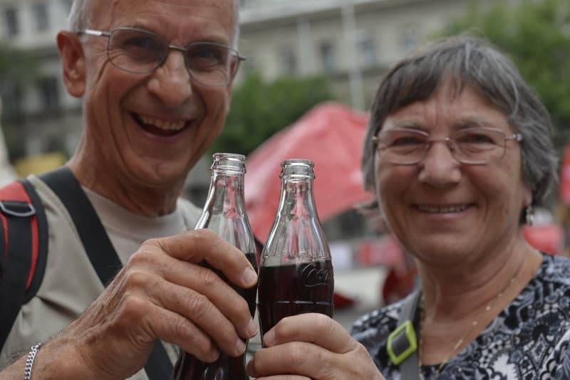 happy moves coca cola 6