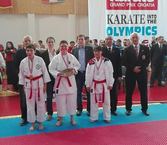 O sportivă din România cu sindromul Down a luat argint la karate!