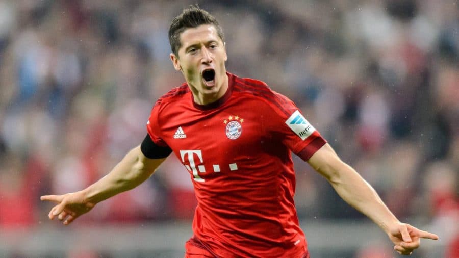 robert-lewandowski-bejubelt-seinen-fuenferpack-gegen-wolfsburg