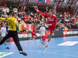 Dinamo „a defilat”